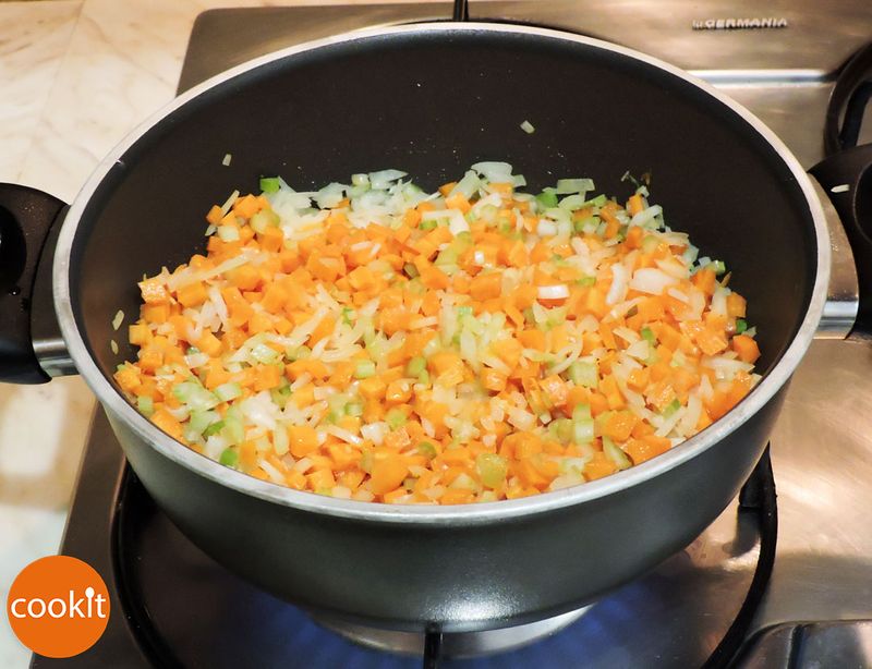 Bolognese sauce recipe step 3