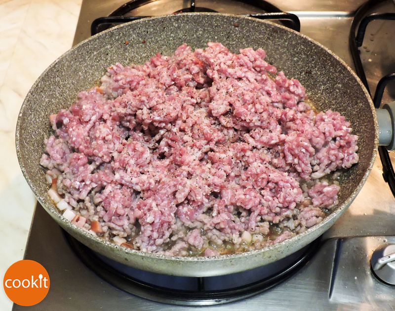 Bolognese sauce recipe step 7